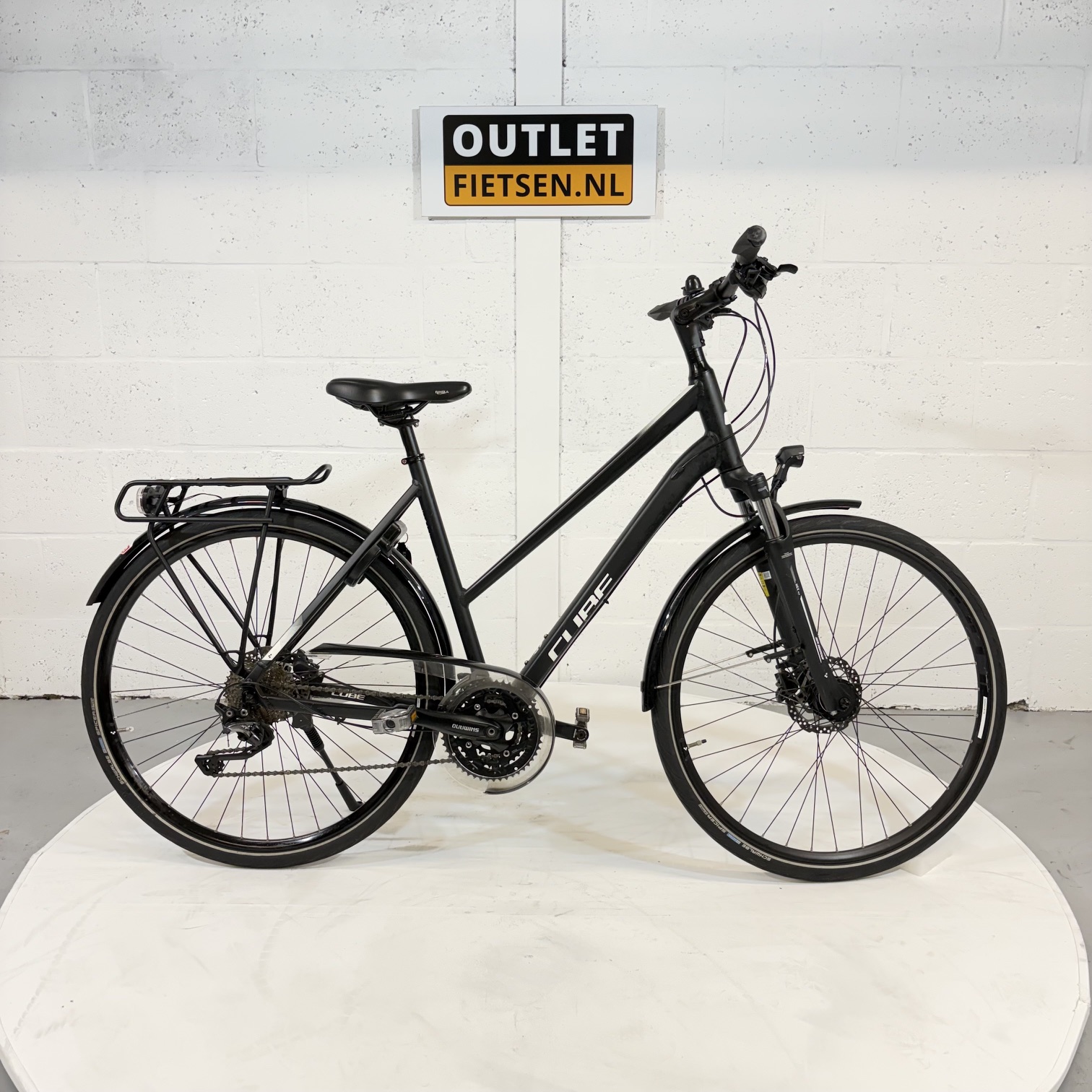 Cube Touring SL inclusief gratis verzending!